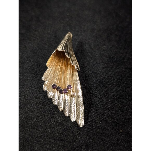 Vintage Sarah Coventry Purple Rhinestone Gold Tone Flower Spray Brooch Gold Tone - Picture 3 of 11